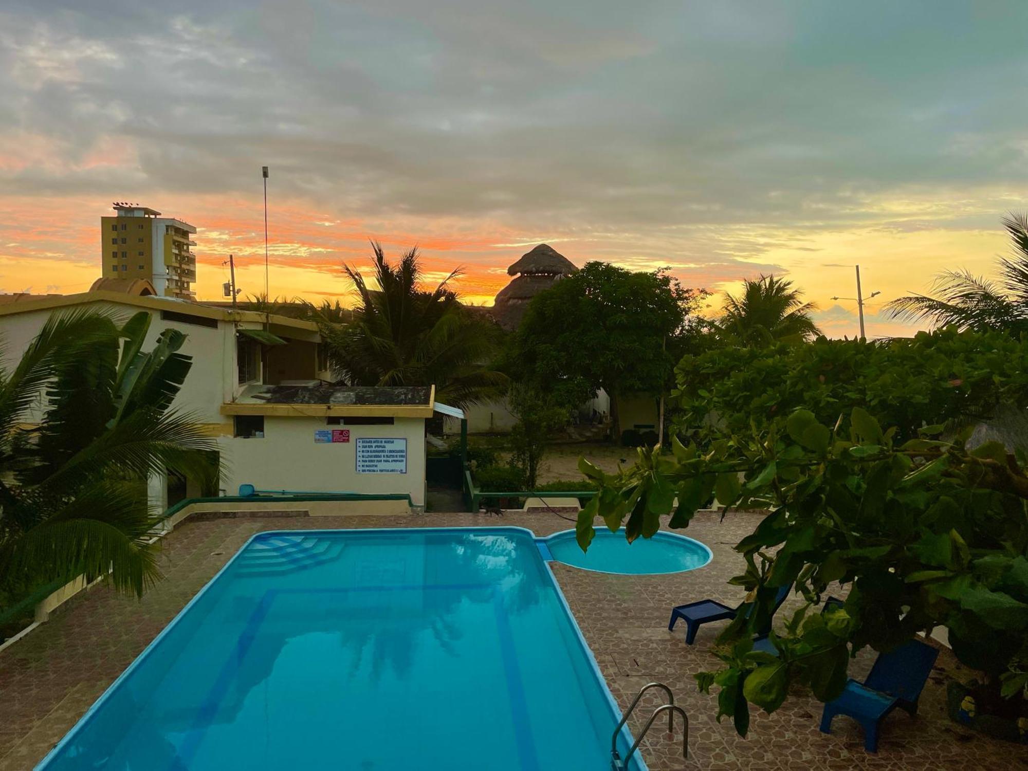Hostal La Tolita Atacames Dış mekan fotoğraf